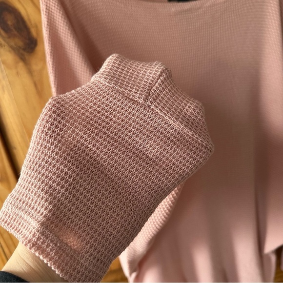 Streetwear Society Dolman Sleeves Long Sleeve Top Peach Pink Knit - Large - Picture 8 of 17